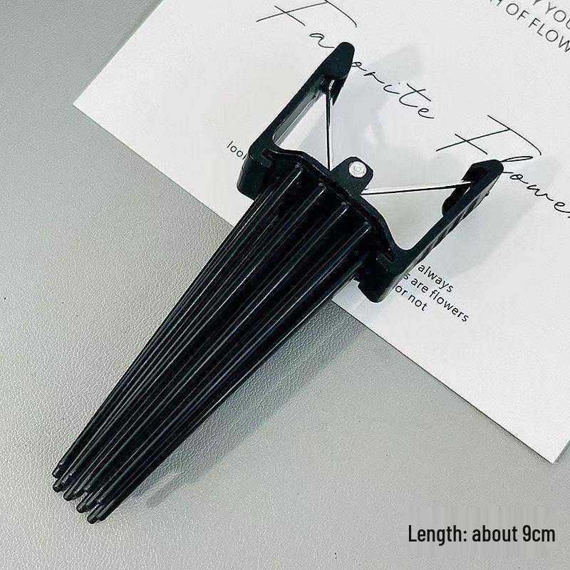Korean Trendy Unisex Fluffy Bangs Clip: Natural Traceless Eight-Character Design