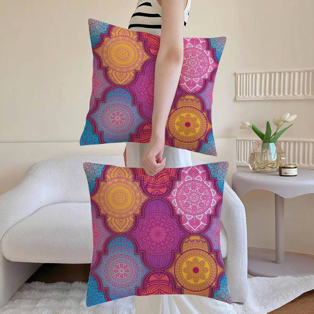 Mandala Style Decorative Pillow Case Sofa and Living Room Decorative Cushion Covers Dust-proof and Mite-proof Invisible Zipper