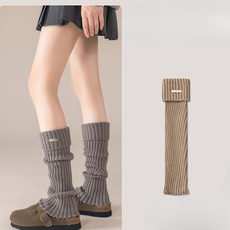 White Knitted Socks for Women in Autumn and Winter, Looking Petite. Mid-calf Leg Covers with Snow Boots, Bokenes and Long Stockings