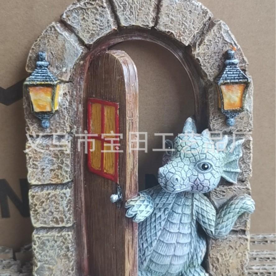 New product dinosaur climbing window garden ornament resin handicraft dwarf statue ornament three-dimensional