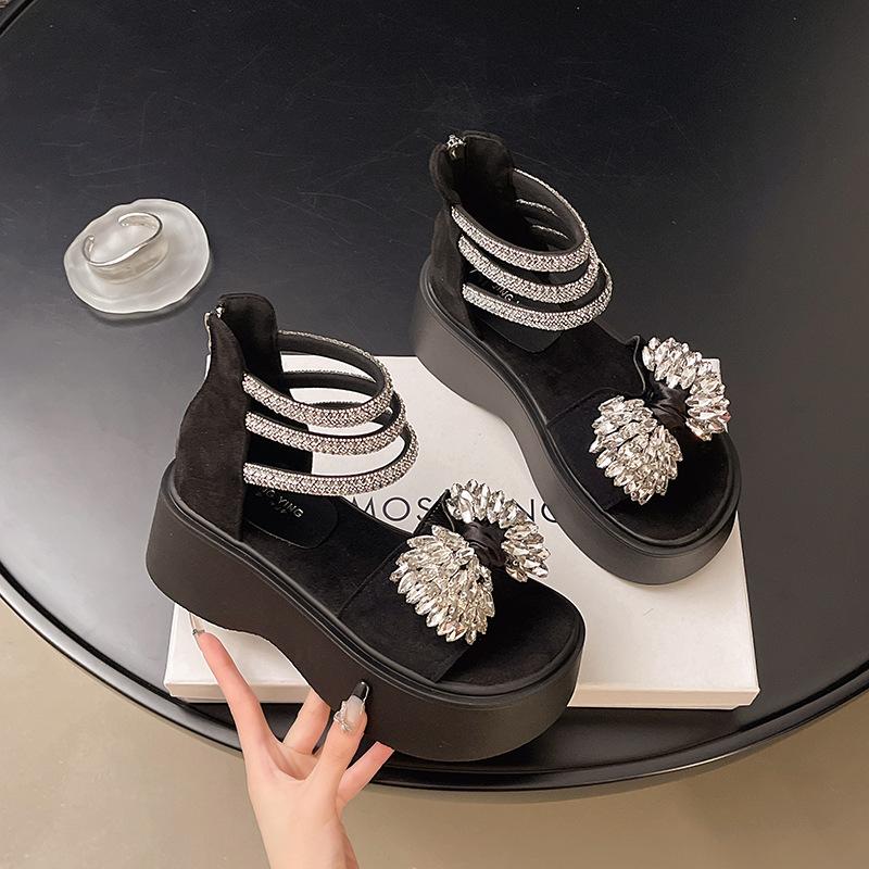 

женские новые летние сандалии-щипки на толстой подошве с увеличением высоты, юбочные, высококлассные, пляжные сандалии со стразами 38 чёрный