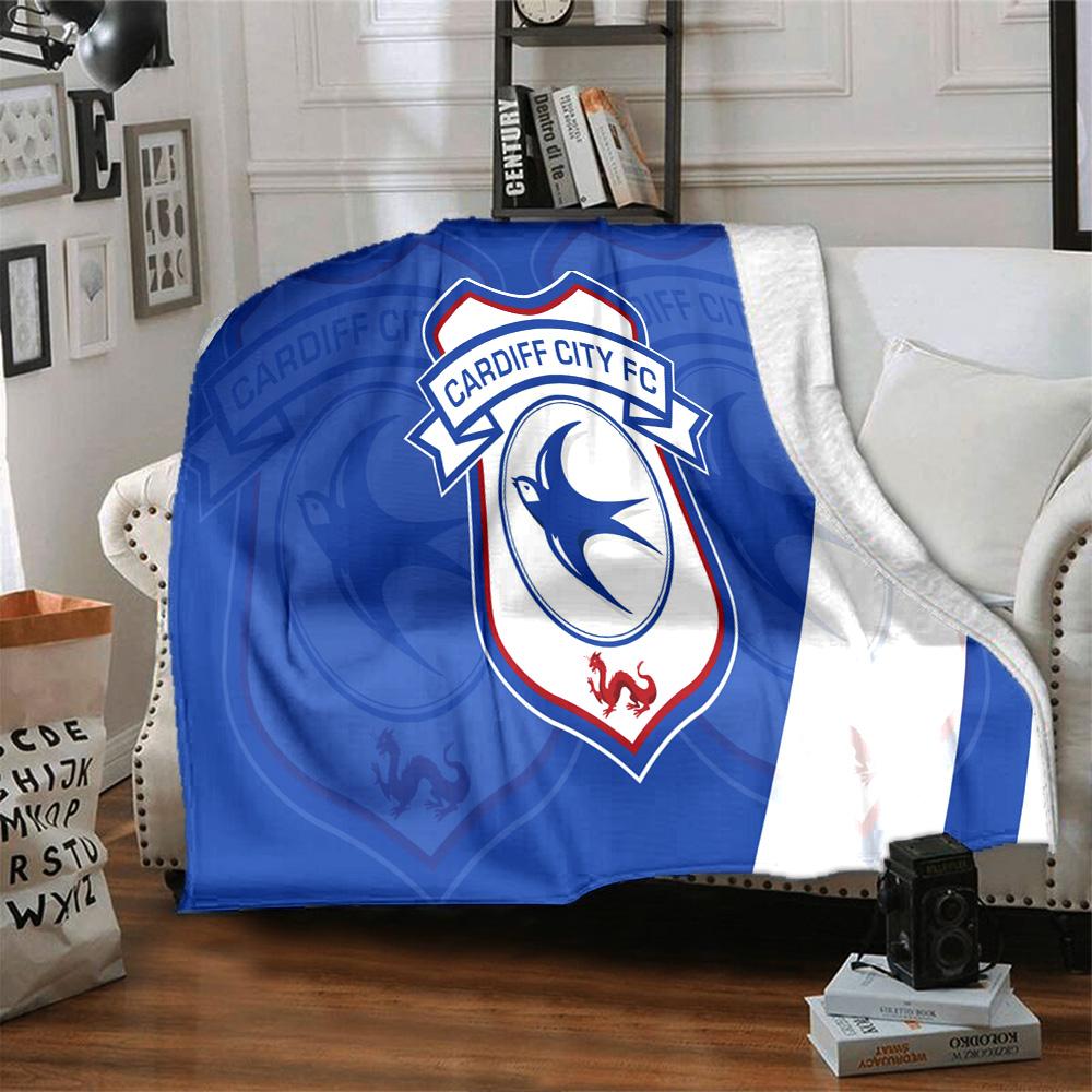 Cardiff Fc Crest Flannel Blanket, Soft Polyester, Modern Design, All-Season for Camping, Travel, Gifts for Holidays or Birthdays