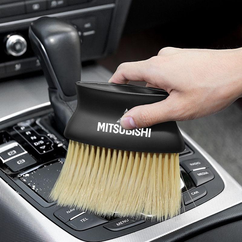 Car Cleaning Brush Fine Bristle Soft Brush Dust Removal Brush For Mitsubishi Xforce ASX Eclipse Cross Outlander Pajero Xpander