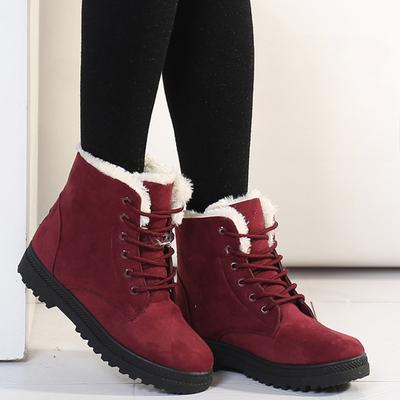 Fashionable and Comfortable Snow Boots Women Flat Heel Boots Winter Padded Cotton Boots Ladies Cotton Shoes Large Size