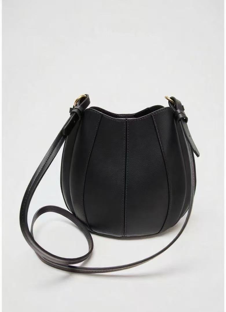 

New product: Stitched drawstring bucket bag, fashiable and versatile, large capacity, hand-held, shoulder, and crossbody bag S чёрный