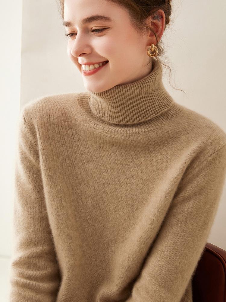 Women's Thickened Cashmere Knit Sweater: Long Sleeve, High Neck, Loose Fit Inner Layer for Autumn and Winter