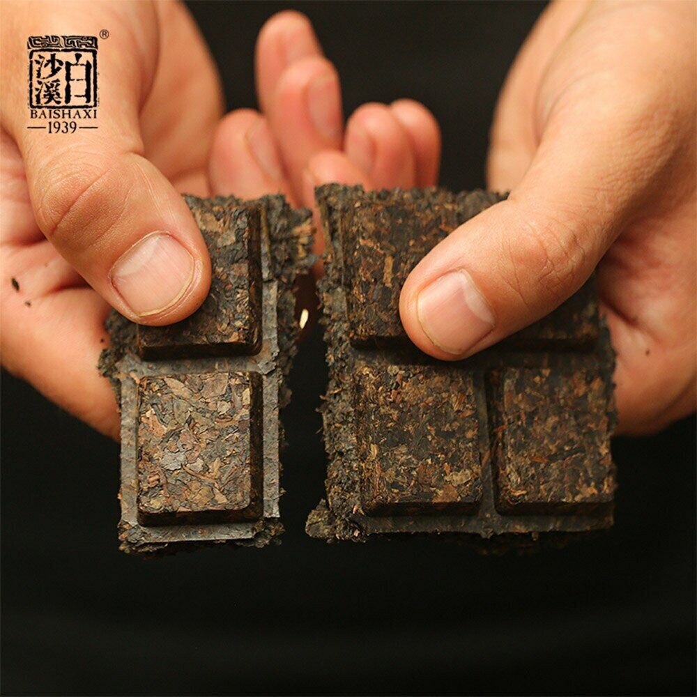HE ZHUANG CHA 2018 China Anhua Baishaxi Instant Dark Tea Shortcut Brick Tea 450g