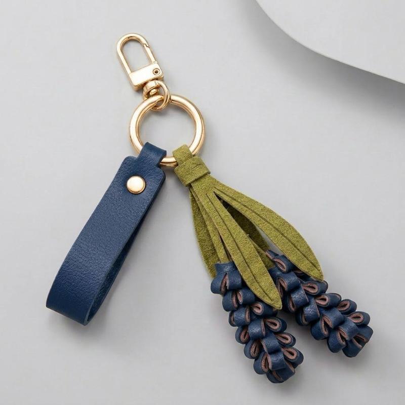 Multi-color PU Leather Flower Keychain 1Pcs Handwoven Portable Pendant Hanger for Backpack Car Key Daily Decor Travel Souvenir