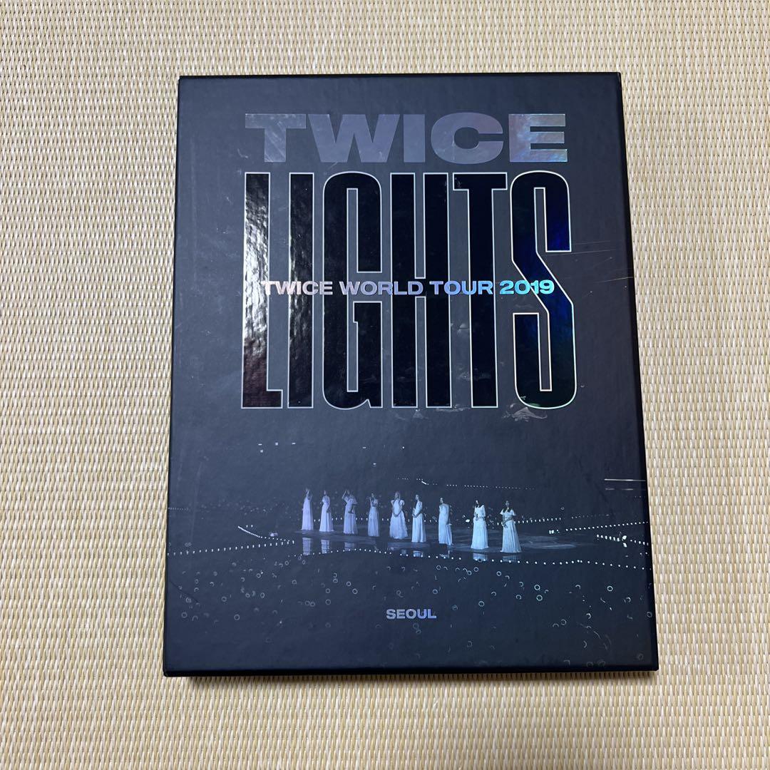 

[USED] TWICE WORLD TOUR 2019 LIGHTS