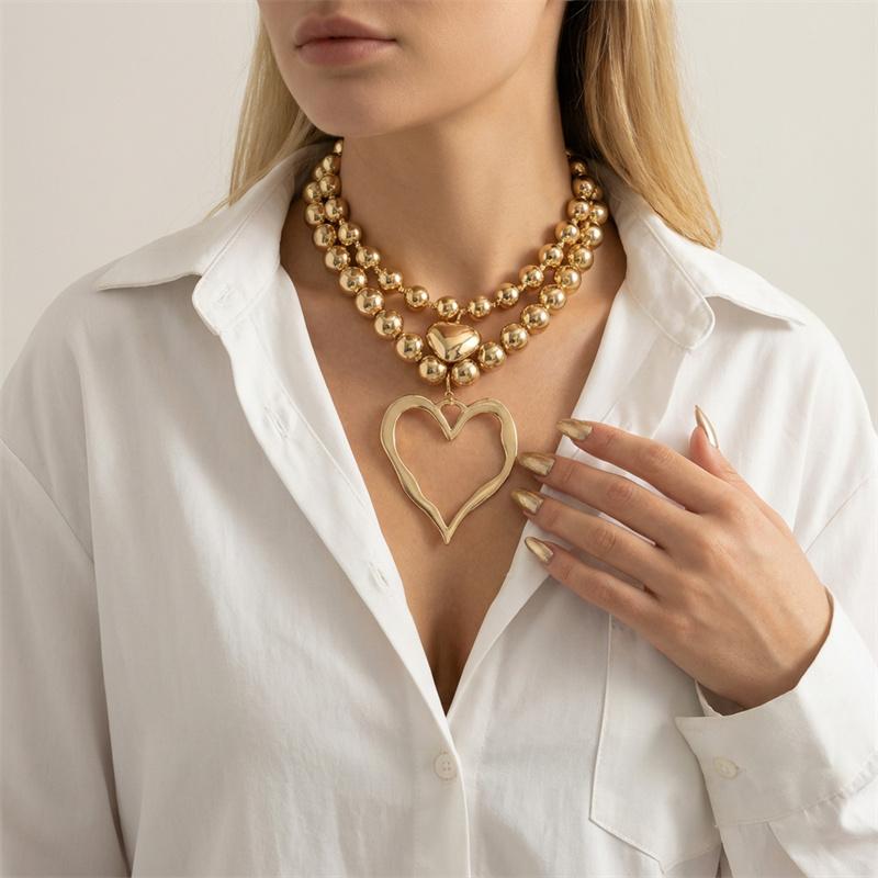 

Vintage Elegant Big Love Heart Pendant Necklace For Women Exaggerated Multilayer CCB Beaded Chain Choker Girl Party Jewelry Gift