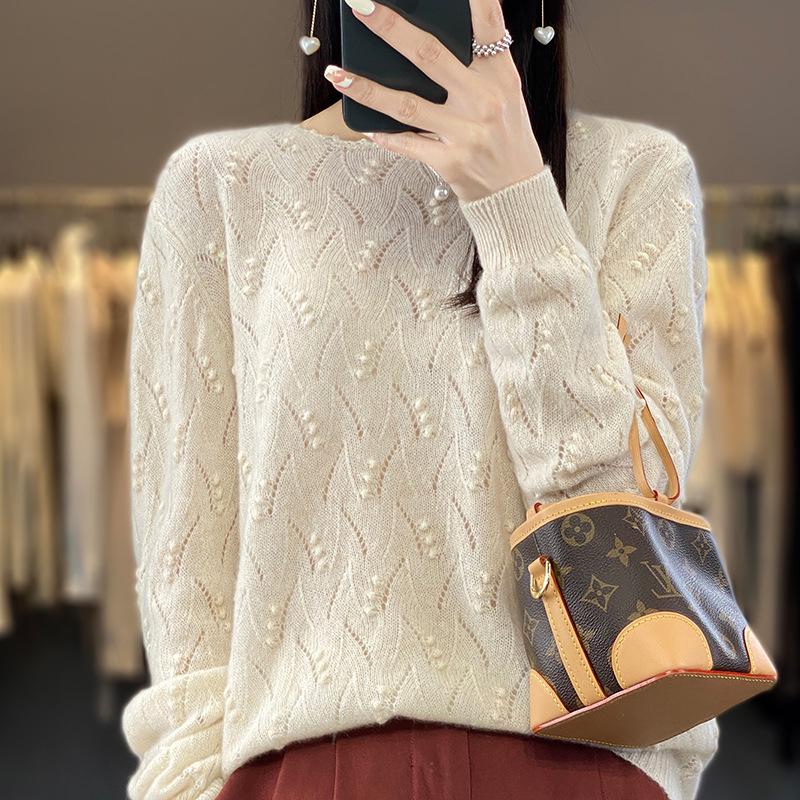 2023 Early Autumn Women's Round Neck Solid Loose Knit Hollow Wool Sweater Top