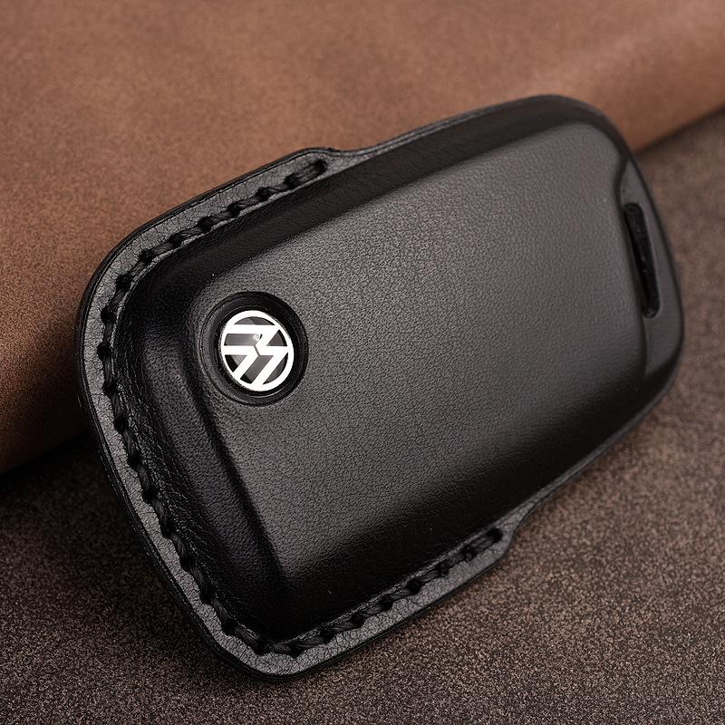 Genuine Leather Car Key Cover for Volkswagen: Fits T-Roc, Teramont, Tiguan, CC, Bora, Golf 7, Golf 6, Lamando.