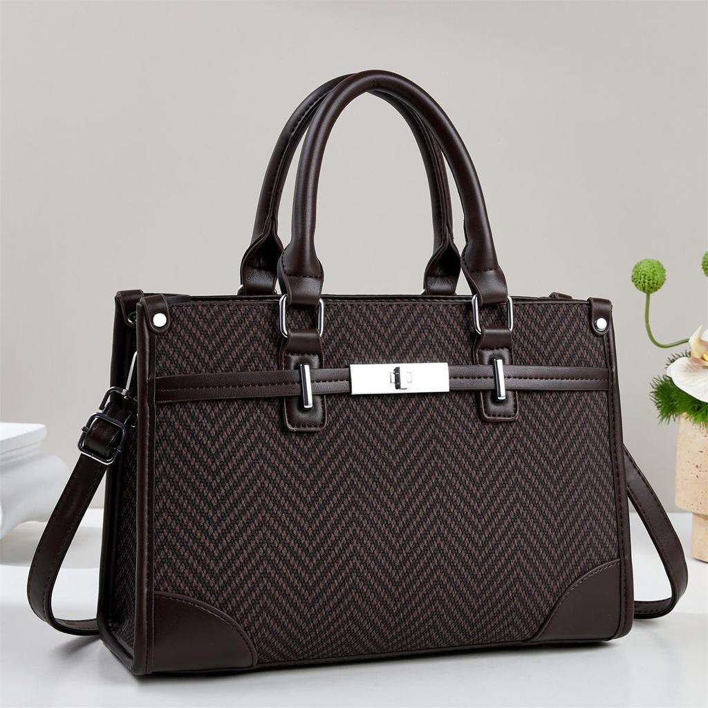 2025 Boston Commuter Ladies' Underarm Handbag - Niche Design Casual Shoulder Bag