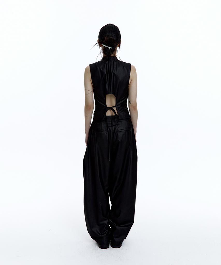 Kasiko Pintuck Asymmetric Trousers Black