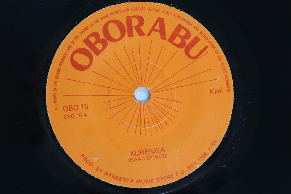 

7inch Record ISAAC OTWORI / KERAGE SUCCESS - Kurenga / Egesirani OBO15 OBORABU Kenya World Music Used
