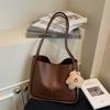 Women Soft Faux Leather Hobo Bag Casual Daily Shoulder Bag Large Capacity Handbag With Cute Bear Pendant For Shopping