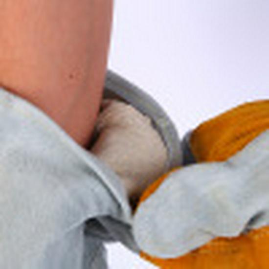 Heat-Resistant Leather Welding Gloves with Extended Index Finger - Fireproof, Thickened, Comfortable, and Durable Cowhide for Labor Protection