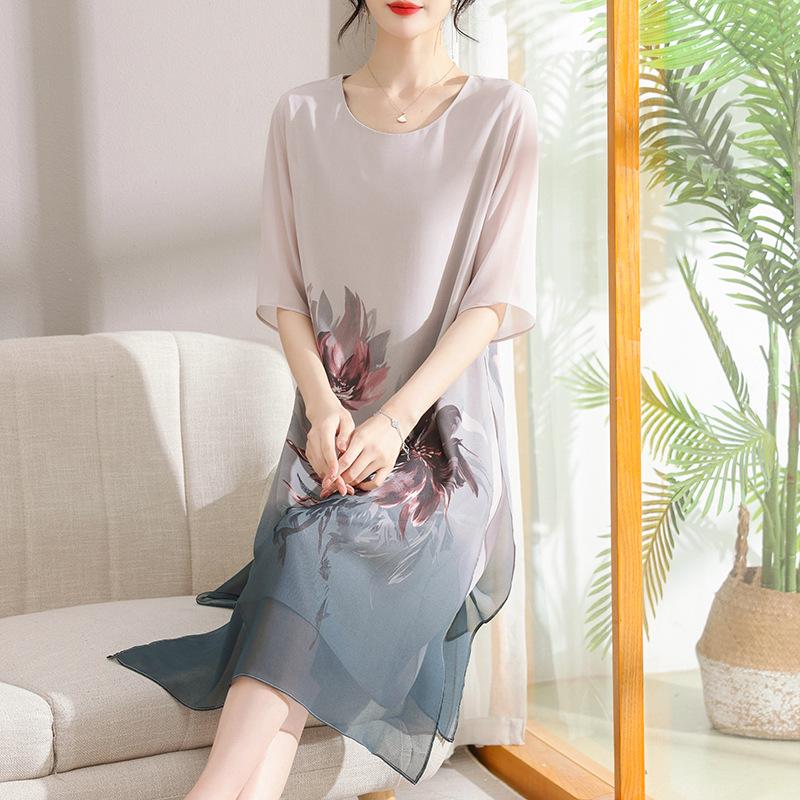 2026 Summer Chiffon Dress for Middle-Aged & Elderly Women - Mid-Length, Plus-Size, Belly-Concealing