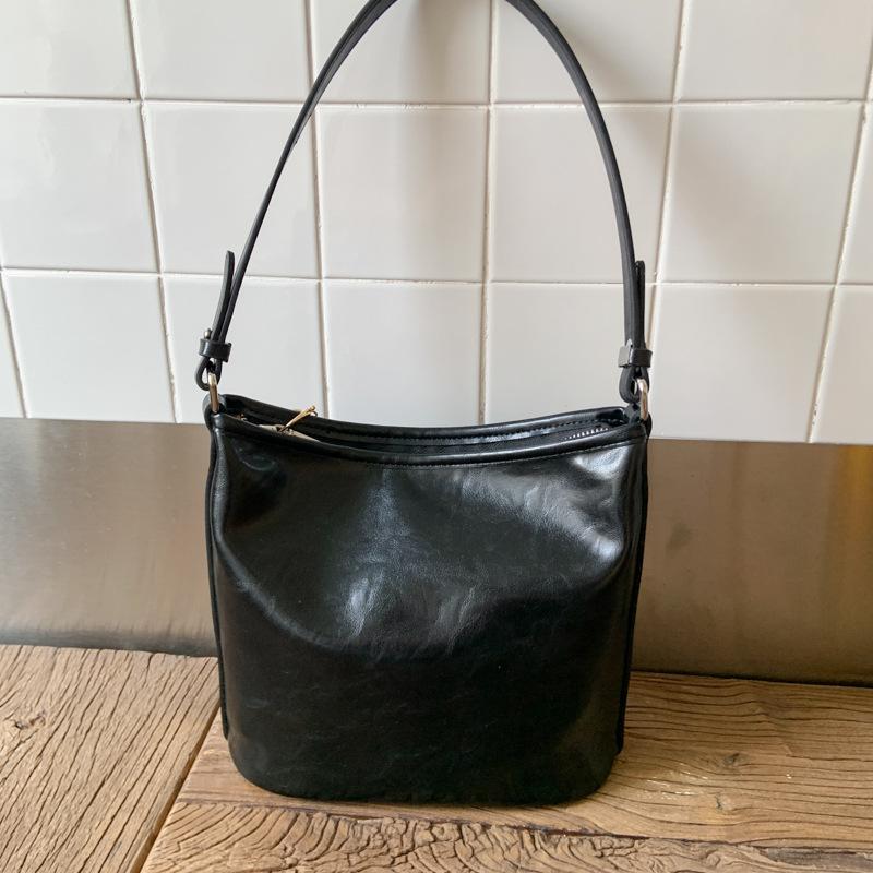 

Премиальная ретро-сумка женская 2025 новая модная текстурная сумка-ведро повседневная для поездок на работу на плечо сумка-мессенджер