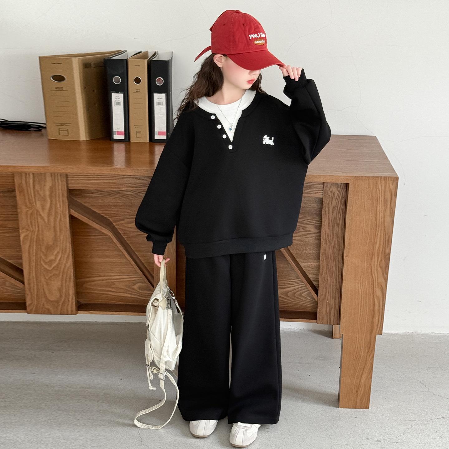 

2025 Girls Fashionable Autumn Two-Piece Set: Casual Shawl Sweatshirt & Wide-Leg Pants for Kids 160 cm