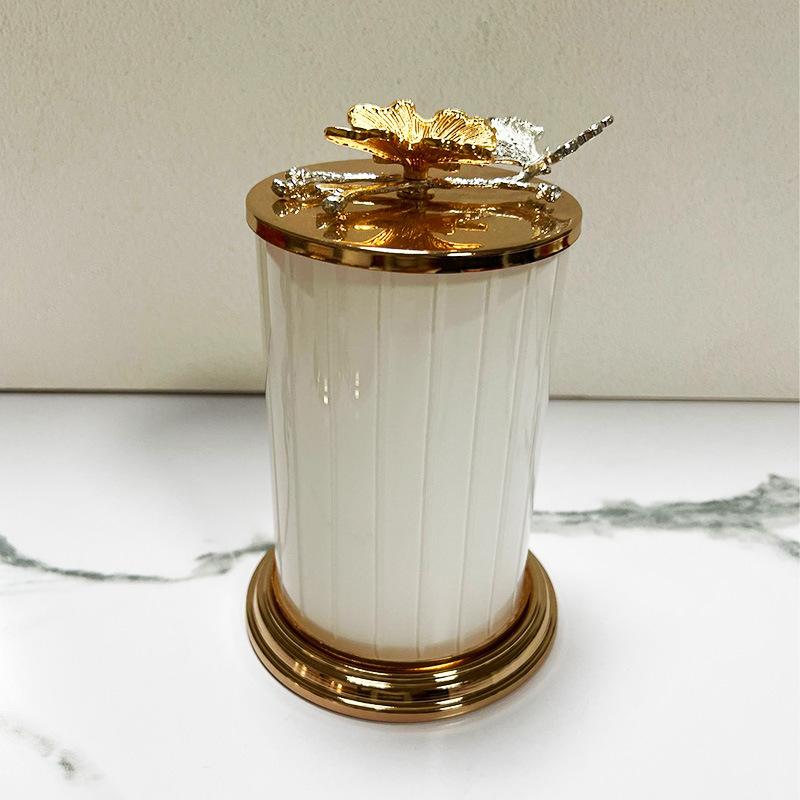 Creative Metal Butterfly Storage Jar Jewelry Cotton Swab Box Home Scented Candle Jar Nut Candy Box Crafts Home Decoration Modern