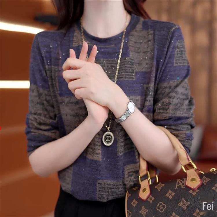 

Versatile Loose-Fit Velvet Shirt: Age-Defying Autumn/Winter Fashion for Women 4XL (145-170 jin)