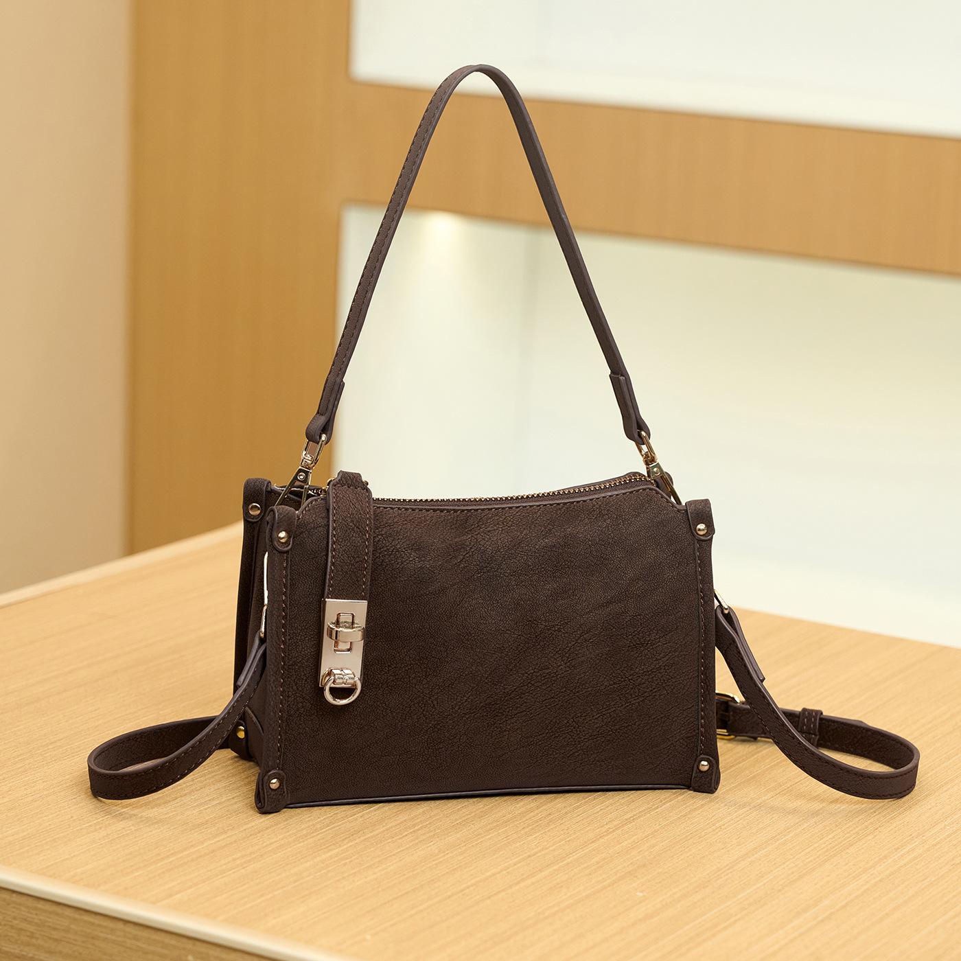 

New Retro Hand-held Small Square Bag, High-end Trendy Single Shoulder Women s Bag, Niche Design, Fashionable Crossbody Bag коричневий