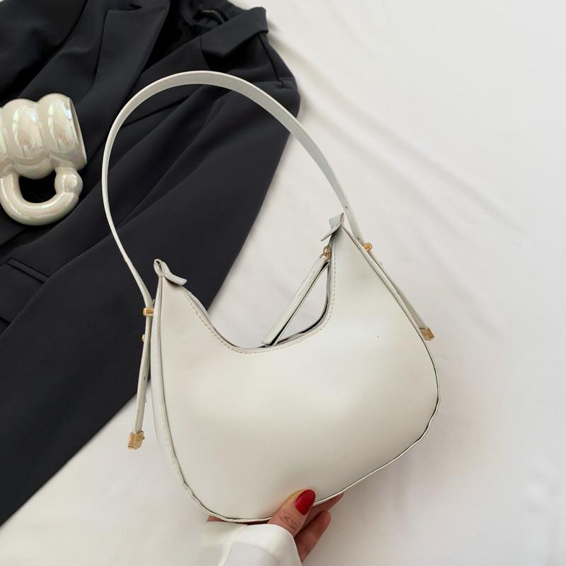 Chic Retro One Shoulder Bag Stylish Minimalist Small Moon Bag For Women In Black White Green