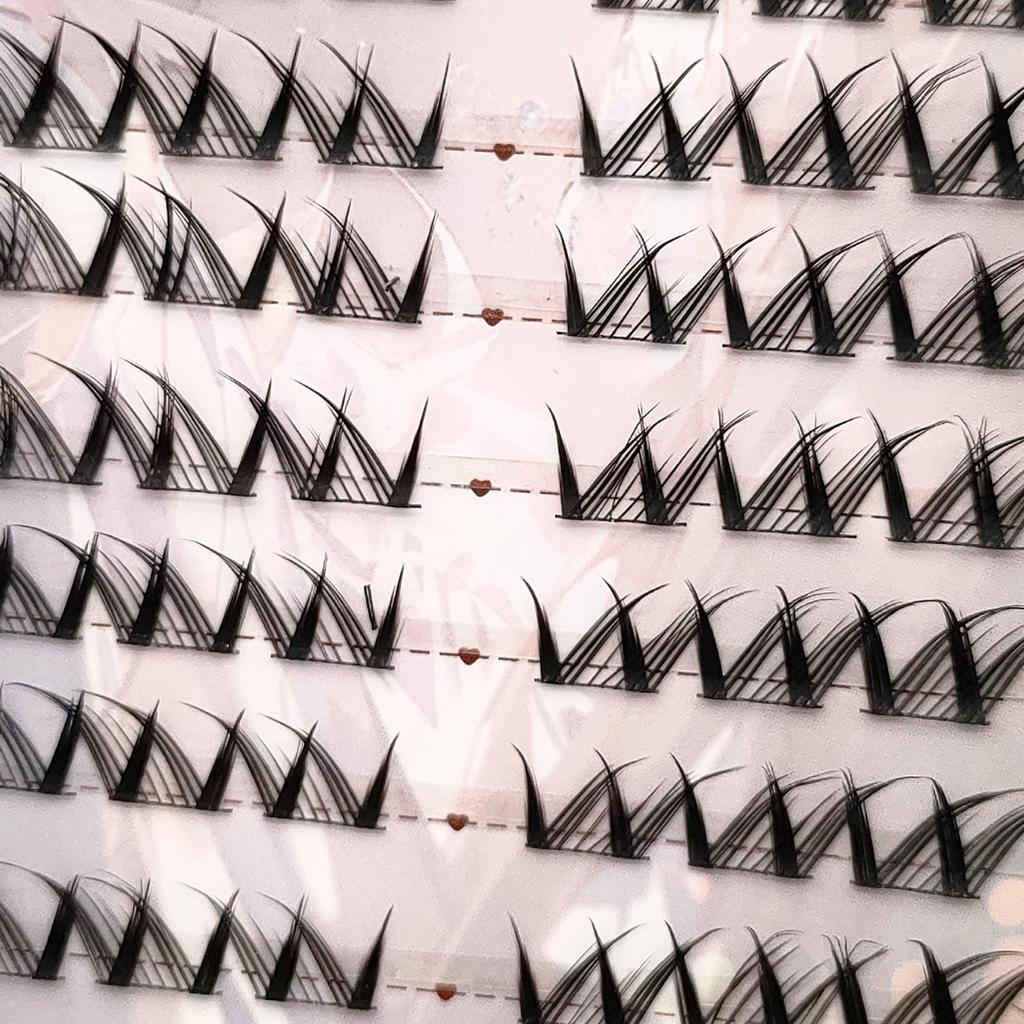 Comic Long-Lasting Fake Lashes with Eye Tail Lengthening Enlarge Your Eyes Design Ideal for Cosplay and Costume Parties