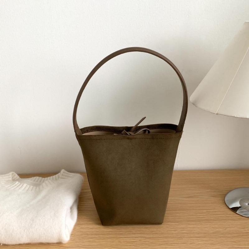 

Retro cylinder suede bag autumn and winter new large-capacity bucket bag women s fashion suede shoulder armpit bag
