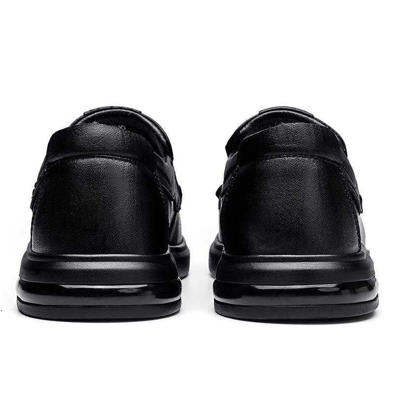 Neue, modische Leder-Freizeitschuhe für Herren mit weicher Sohle, bequem und atmungsaktiv, ideal zum Autofahren, für den Outdoor-Bereich und als Business-Loafer mit dicker Sohle.