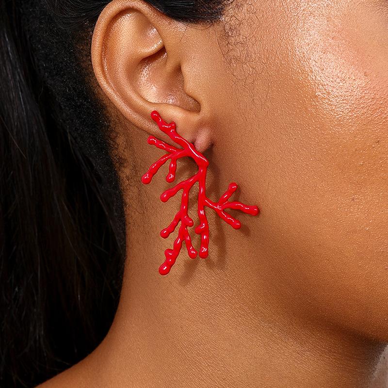 Stylish Ocean Style Coral Hollow Earrings For Women Ears Stud Party Wedding Jewelry Accessories Unique Gift