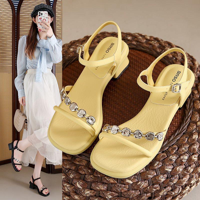 

Rhinestone sandals women s summer skirt is not tired French 2025 with beautiful new feet with thick heels Roman shoes 34