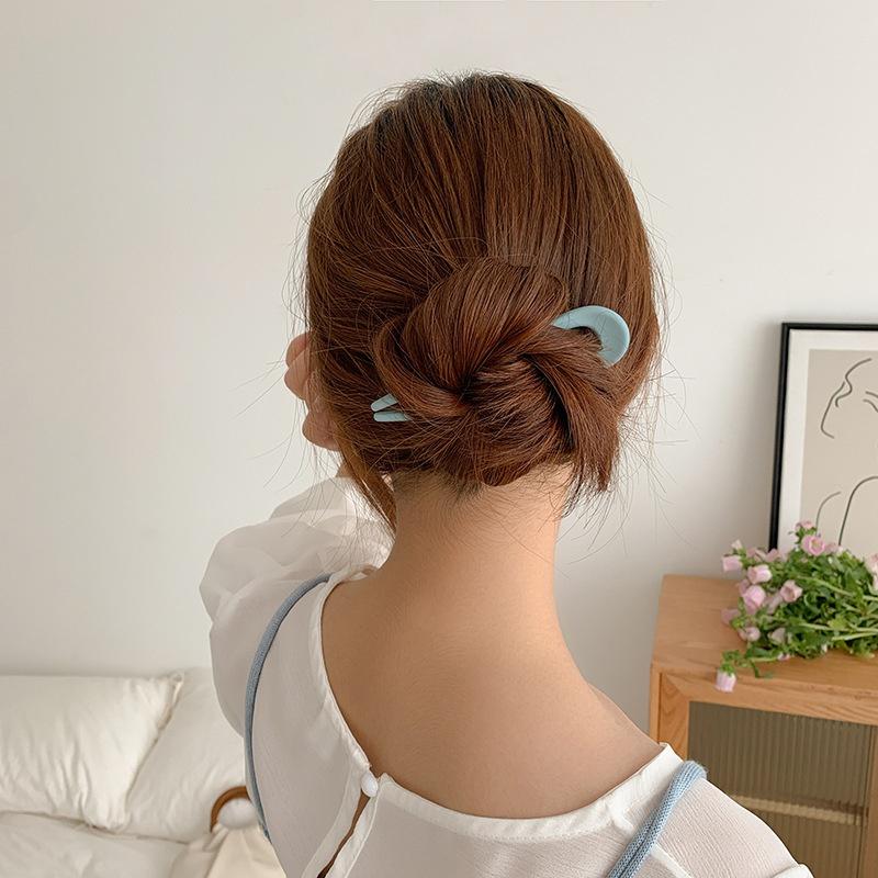 1 Pcs Fashionable High-end Candy Colored Hair Sticks U-shaped Headwear Women's Elegant And Sexy Hairpin Girl Styling Accessories