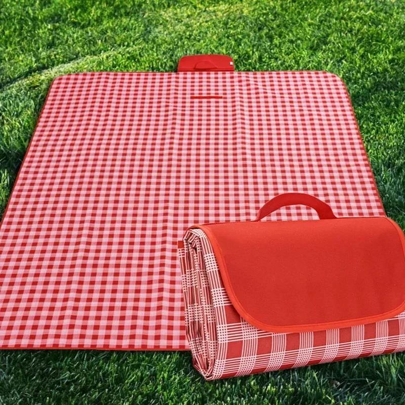 Picnic Mat Spring Outing Moisture-proof Mat Plaid Picnic Cloth Outdoor Portable Waterproof Grass Mat