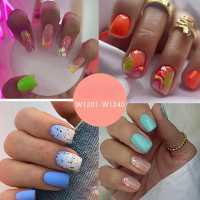 Europäische und amerikanische Mode Frische Blume Nagelkunst Tabletten Leichter Luxus Falscher Nagel Fertig 24 Stück Abnehmbarer Tragbarer Nagel