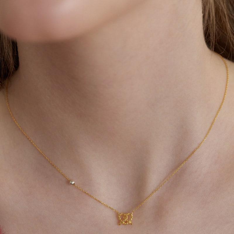 TATIANA (925 Silver) Pretzel Heart and Ball Necklace NZ2181