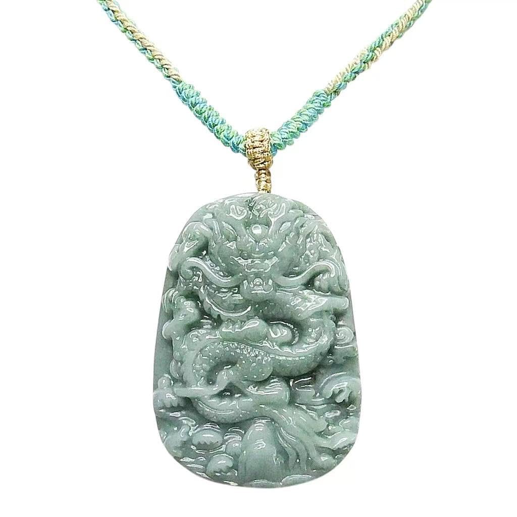 [Stone Street] Excellent color, genuine jadeite, ascending dragon carving pendant, cotton cord necklace, dragon soaring through the four seas,
