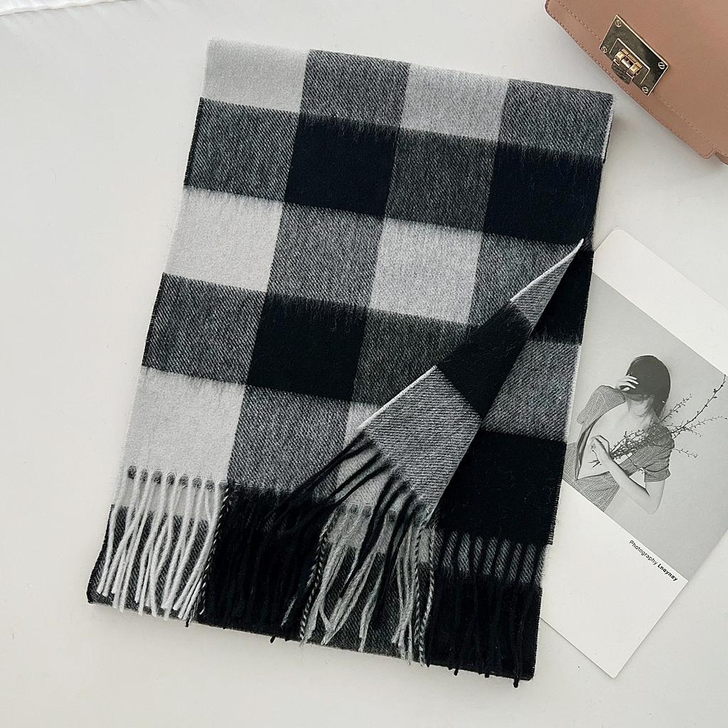 100% Pure Wool Scarf Female Winter Warm Cashmere Shawl Checkerboard Couple Accessory Outdoor Wrap Windproof Scarf
