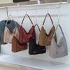 2025 Winter Retro Fashion Large Capacity Women's Crossbody Handbag