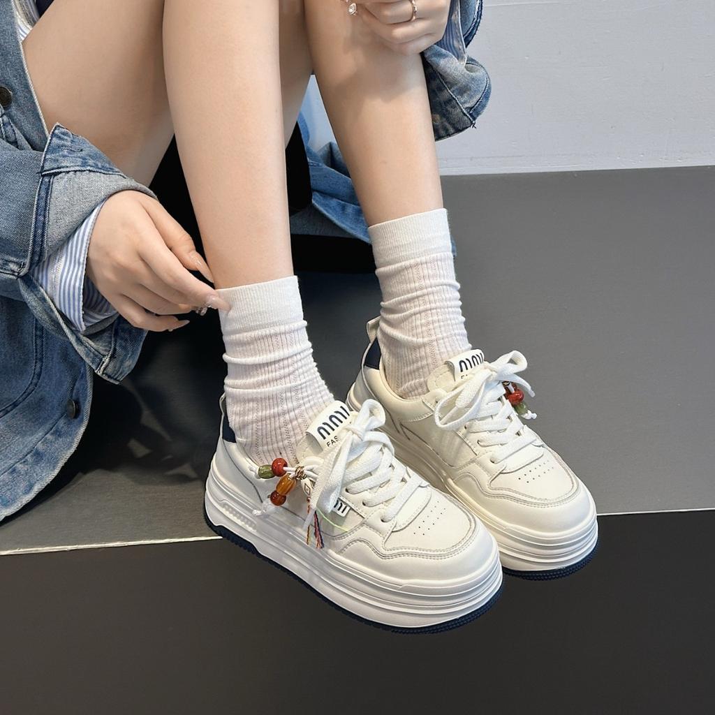 European Leather Breathable Casual Little White Shoes Women's 2025 Autumn New Hong Kong Style Heightening Board Shoes Slim Bread Women's Shoes