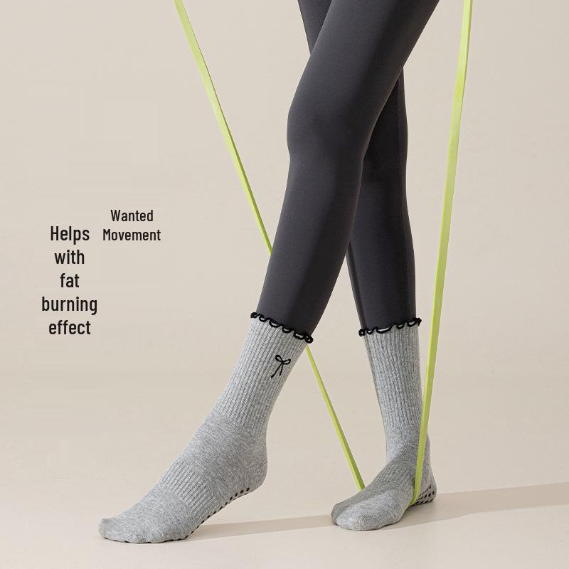 Women's Non-Slip Mid-Calf Pilates Yoga Socks with Bow Embroidery