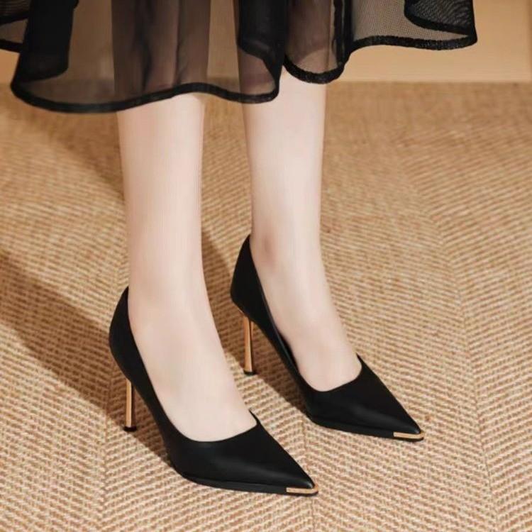Fashion Spring and Autumn Versatile Black Thin Heel Pointed Temperament Sexy Spring Light Mouth High Heels Anti-kick Head Single Shoes