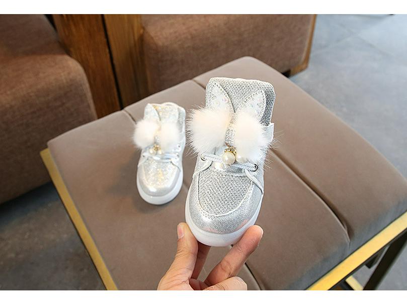 2024 Barnskor med LED-ljus - Flickors Sjufärgs Diamant Glow-skor med Tecknad Design för Vår och Höst