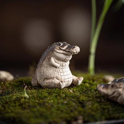 Cute Crocodile Tea Pet Handmade Personalized Fortune Tea Play Desktop Decoration Resin Crafts Ornaments