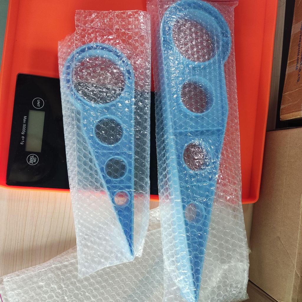 PP Material Mattress Lifter: Home Sheet Organizer Tool