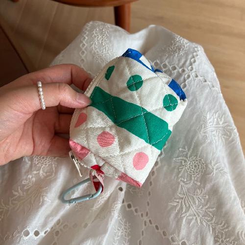 Quilted Quilted Earphone Bag Cute Mini Toast Bag Card Bag Coin Purse Hanging Bag with Hook