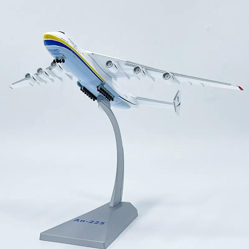 1: 400 AN225 Aircraft Model High Simulation Alloy Transport Aircraft Finished Metal Ornaments Military Aviation Souvenirs