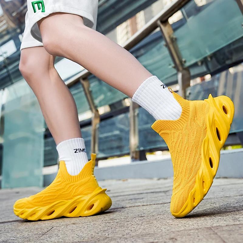 Herresko Sneakers Mannlig tenis Luksussko Herre fritidssko Trener Løp Pustende mote loafers Løpesko for menn