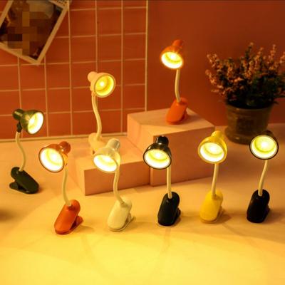 Small Bookshelf Night Light Desk Lamp LED Battery Powered Reading Desk Bookshelf Light Adjustable Portable Home Office Desk Lamp